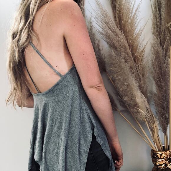 3/$20 FOREVER 21 Grey Gray Strappy Open Back Asymmetrical Tunic Tank Top Shirt S - Picture 4 of 7